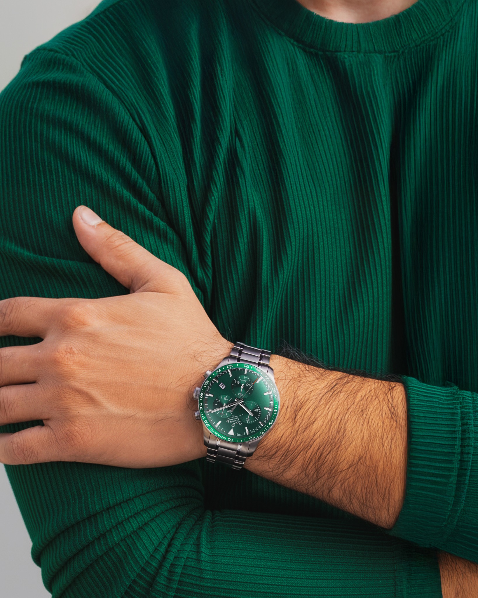 GRİ TİTANYUM ERKEK KOL SAATİ - Instagram