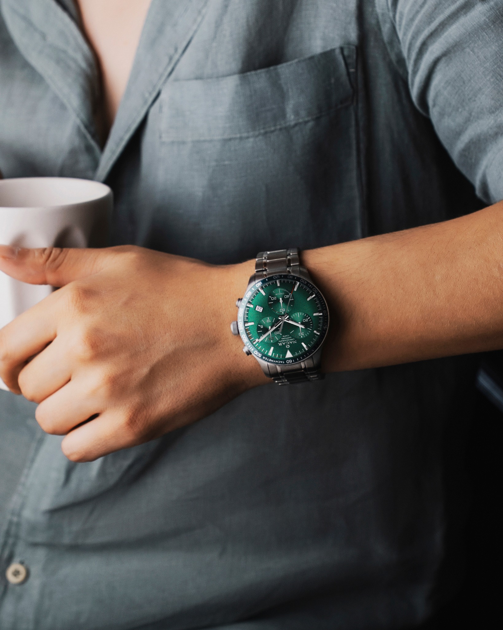 GRİ TİTANYUM ERKEK KOL SAATİ - Instagram