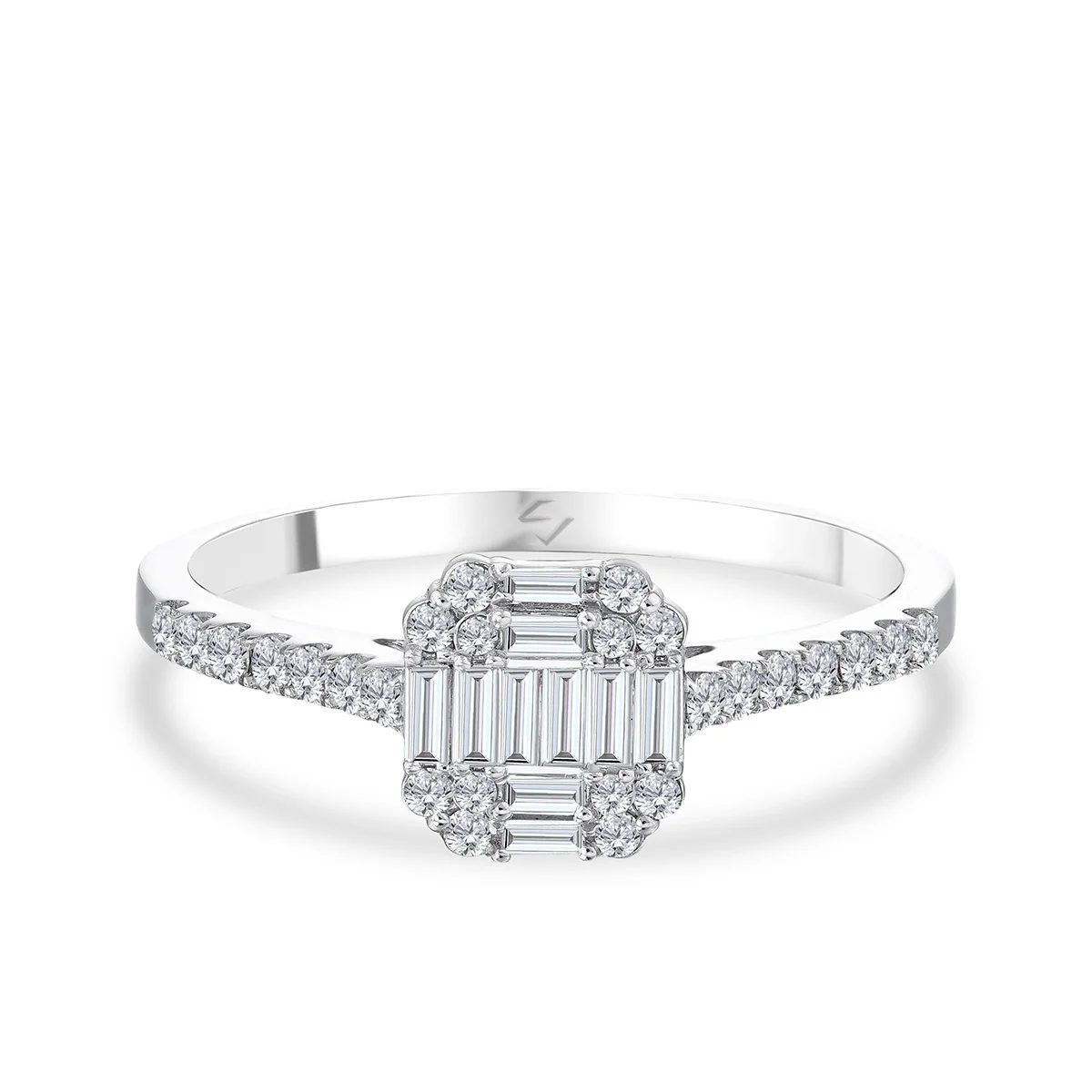 0,39 Karat Kolları Taşlı Pırlantalı Baget Yüzük